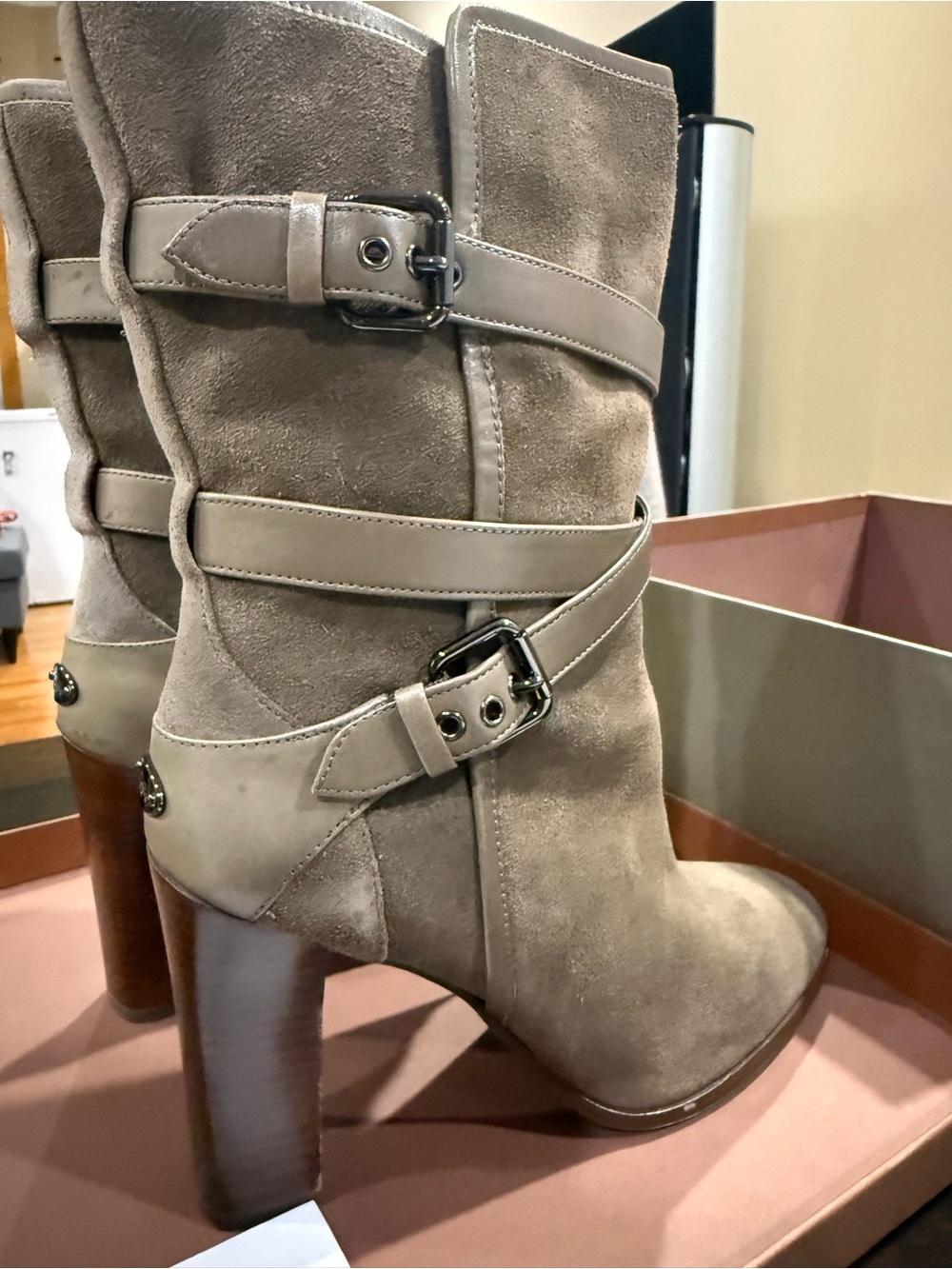 Coach Alexandra Suede MAT-Calf Strap Buckle Boots Style A8780 Size 8.5M - Picture 5 of 8